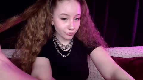 Snapshot of sindiwatsoon chatting on 02/19/25, 02:34 Sindi online show from 02/19/25, 02:34