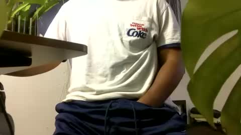 singoutloud37 online show from 10/28/25, 03:21