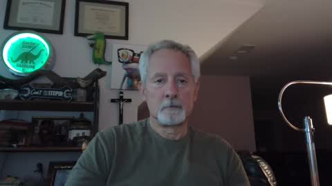 Snapshot of sir_lust_alot chatting on 03/08/25, 10:56 Don Roberto online show from 03/08/25, 10:56