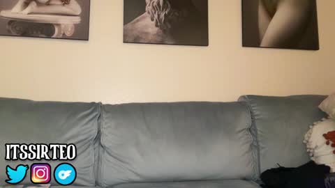 Snapshot of sir_teo chatting on 12/17/24, 06:24 SIR TEO online show from 12/17/24, 06:24