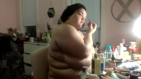 Snapshot of siragony chatting on 11/15/25, 12:08 Agony online show from 11/15/25, 12:08