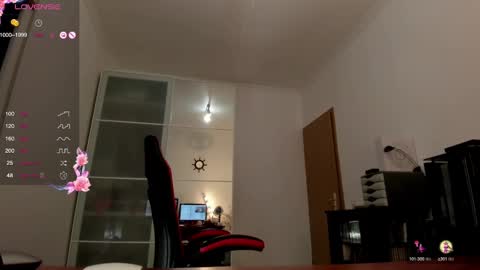 Snapshot of sirena99 chatting on 12/27/24, 12:12 Sirene online show from 12/27/24, 12:12