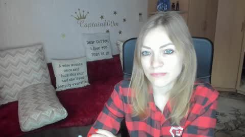 Snapshot of sirenasilk chatting on 10/09/25, 03:59 sirenasilk online show from 10/09/25, 03:59