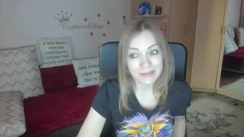 Snapshot of sirenasilk chatting on 11/14/25, 05:06 sirenasilk online show from 11/14/25, 05:06