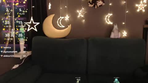 Snapshot of sirshamor chatting on 02/27/25, 10:09 SirshaMor online show from 02/27/25, 10:09