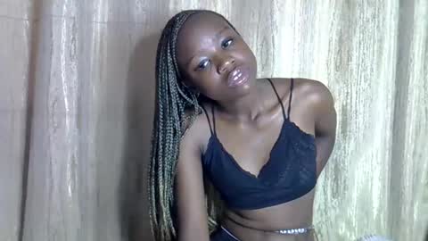 shannie online show from 11/17/25, 02:01