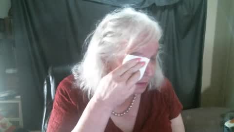 Sissy Diane online show from 10/17/25, 11:40