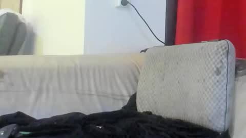 Snapshot of sissyslavepetra chatting on 10/01/25, 05:41 Petra online show from 10/01/25, 05:41
