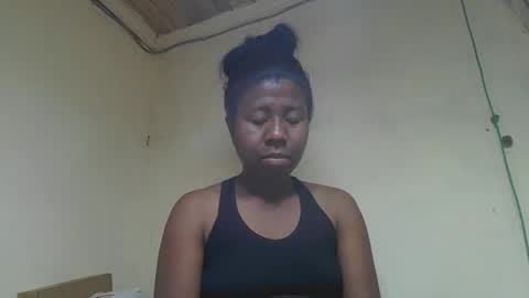 Snapshot of sitraka93 chatting on 10/10/25, 11:31 Sitraka online show from 10/10/25, 11:31