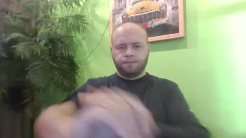 sixten19795 online show from 11/05/25, 07:41