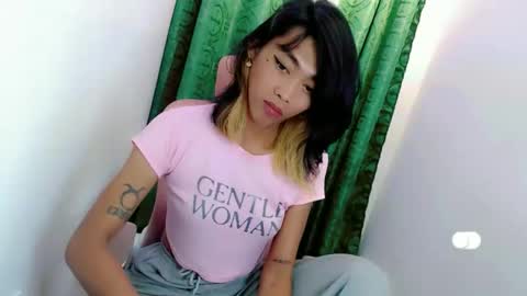 Snapshot of sizka_ford chatting on 10/04/25, 10:30 Sizka online show from 10/04/25, 10:30