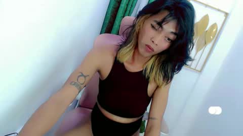 Snapshot of sizka_ford chatting on 10/07/25, 03:20 Sizka online show from 10/07/25, 03:20