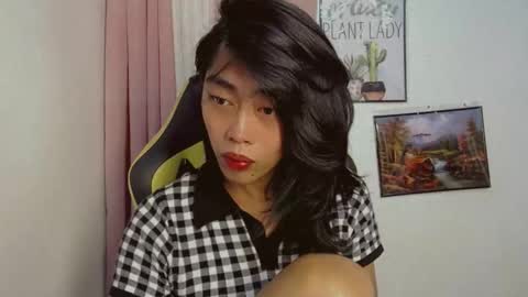 Snapshot of sizka_ford chatting on 11/12/25, 02:45 Sizka online show from 11/12/25, 02:45