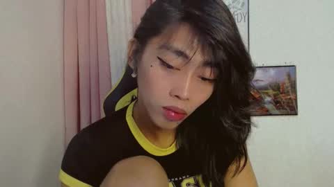 Snapshot of sizka_ford chatting on 11/18/25, 03:38 Sizka online show from 11/18/25, 03:38