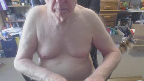 Snapshot of sjbottomboi chatting on 12/02/24, 06:54 sjbottomboi online show from 12/02/24, 06:54