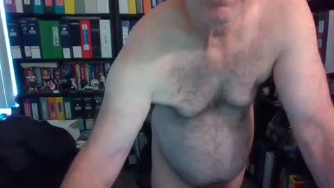 Stanitized online show from 11/09/25, 01:31