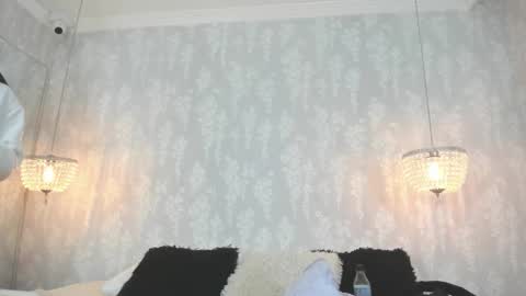 Snapshot of skailyn_angels chatting on 11/11/25, 03:39 SKAILYN ANGELS online show from 11/11/25, 03:39