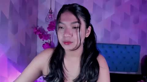 Snapshot of skarlettkray chatting on 10/08/25, 03:04 Skarlet online show from 10/08/25, 03:04