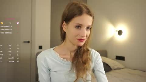 Snapshot of skinny_eve chatting on 10/09/25, 05:11 Emily online show from 10/09/25, 05:11