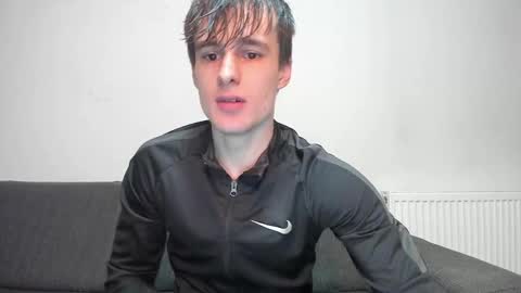 Snapshot of skinnyguywithbigd chatting on 02/16/25, 06:32 skinnyguywithbigd online show from 02/16/25, 06:32