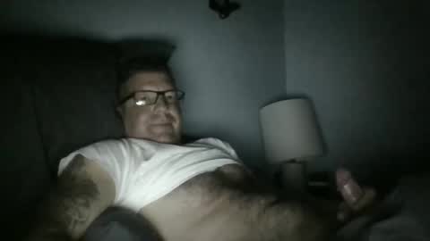 Snapshot of skinnymeat858205 chatting on 10/04/25, 06:44 skinnymeat858205 online show from 10/04/25, 06:44