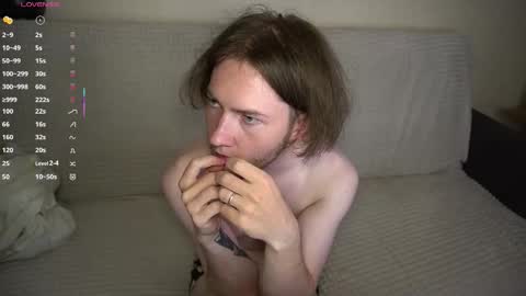 Andrew online show from 10/08/25, 09:45