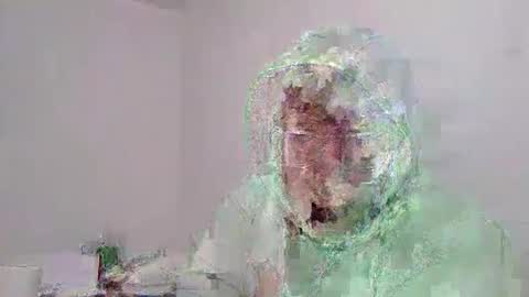 Snapshot of sklave_s chatting on 09/17/25, 08:49 sklave_s online show from 09/17/25, 08:49