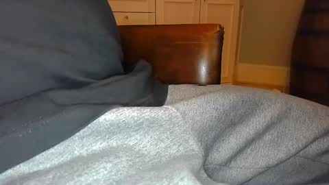 skr235 online show from 02/21/25, 02:17