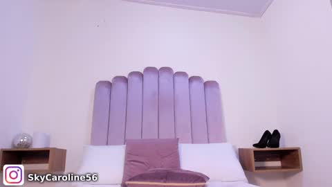 Snapshot of sky_caroline chatting on 02/15/25, 02:33 Sky Caroline online show from 02/15/25, 02:33