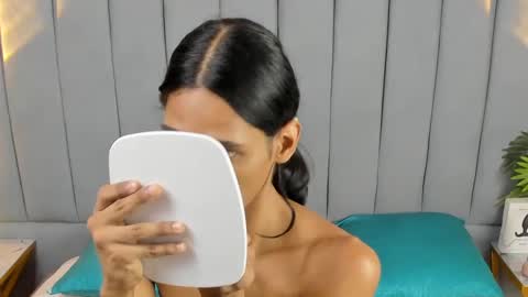 Snapshot of sky_fox_1 chatting on 03/09/25, 04:00 STIVEN online show from 03/09/25, 04:00