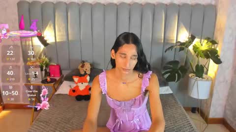 Snapshot of sky_fox_1 chatting on 09/09/25, 12:59 STIVEN online show from 09/09/25, 12:59