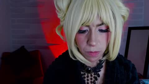 Snapshot of sky_girl1 chatting on 01/08/25, 06:52 Mile online show from 01/08/25, 06:52