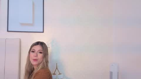 Snapshot of sky_johnson_ chatting on 11/15/25, 07:10 sky_johnson_ online show from 11/15/25, 07:10