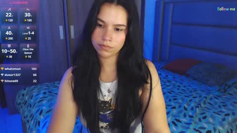 Snapshot of sky_lover_ chatting on 01/11/25, 07:27 Sky online show from 01/11/25, 07:27