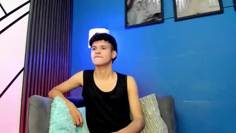 sky_rivers online show from 11/29/25, 04:15