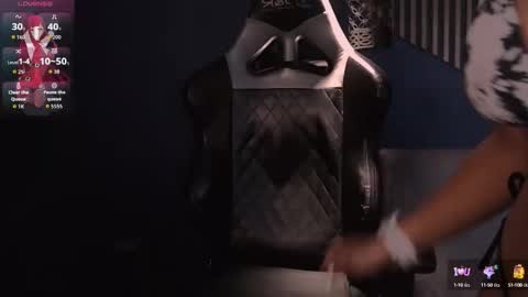 Snapshot of skylerbloom chatting on 09/18/25, 03:19 skylerbloom online show from 09/18/25, 03:19