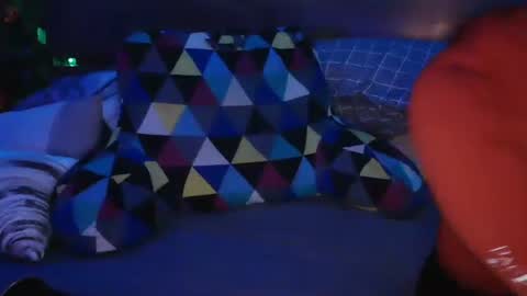 Snapshot of skyonetoo3 chatting on 02/01/25, 08:39 skyonetoo3 online show from 02/01/25, 08:39