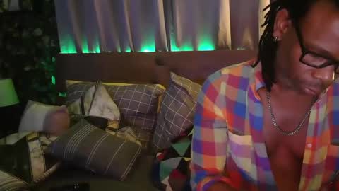 Snapshot of skyonetoo3 chatting on 02/07/25, 06:24 skyonetoo3 online show from 02/07/25, 06:24