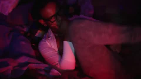 Snapshot of skyonetoo3 chatting on 02/13/25, 10:02 skyonetoo3 online show from 02/13/25, 10:02