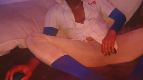 Snapshot of skyonetoo3 chatting on 09/11/25, 12:38 skyonetoo3 online show from 09/11/25, 12:38