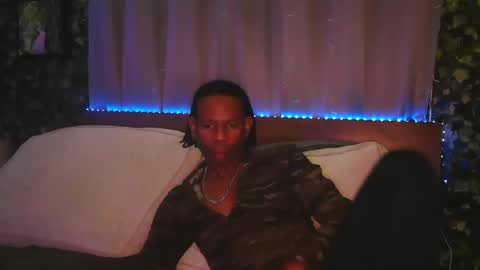 Snapshot of skyonetoo3 chatting on 10/11/25, 06:34 skyonetoo3 online show from 10/11/25, 06:34