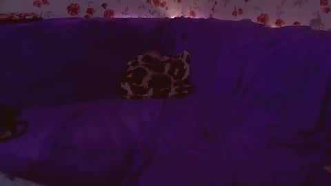 Snapshot of skysupernova chatting on 02/27/25, 02:43 Sky online show from 02/27/25, 02:43