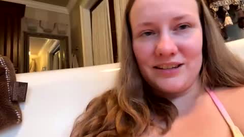 Sky Winters online show from 01/04/25, 09:09