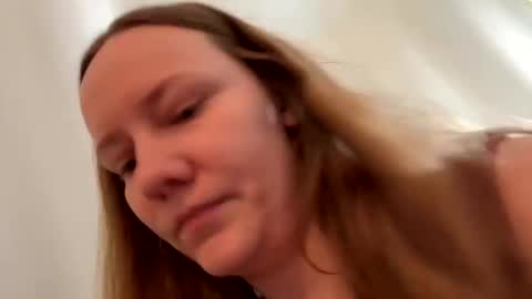 Sky Winters online show from 02/11/25, 06:44