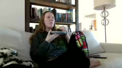 Sky Winters online show from 10/19/25, 03:01