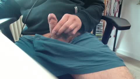 slave_bitch_boy online show from 09/15/25, 07:41