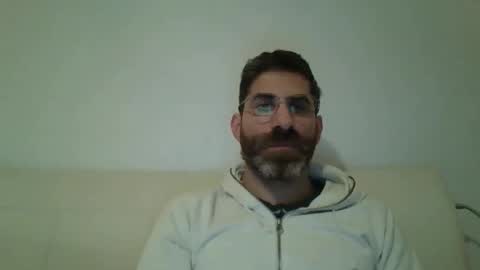 Snapshot of slavefuckfunhype chatting on 12/23/24, 05:06 camboy online show from 12/23/24, 05:06