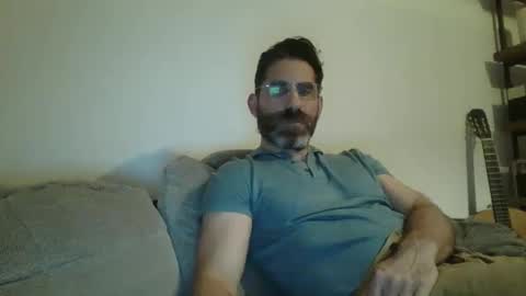 Snapshot of slavefuckfunhype chatting on 12/26/24, 09:04 camboy online show from 12/26/24, 09:04