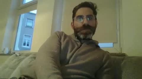 Snapshot of slavefuckfunhype chatting on 01/04/25, 03:49 camboy online show from 01/04/25, 03:49
