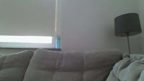 Snapshot of slavefuckfunhype chatting on 01/24/25, 11:37 camboy online show from 01/24/25, 11:37
